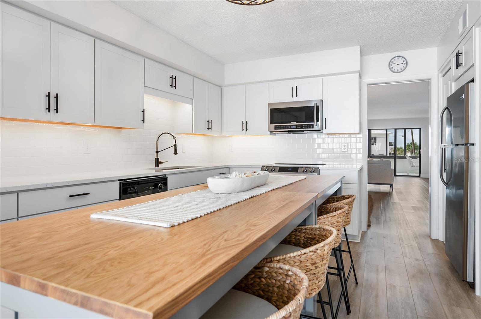 1007 GULF DRIVE N 106