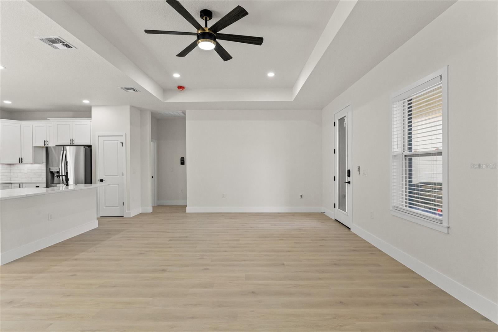 ROYAL HIGHLANDS - Residential