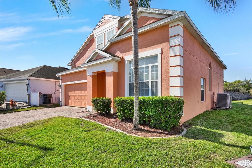 Photo of 359 Vizcay Way, Davenport, FL 33837 (MLS # S5138958)