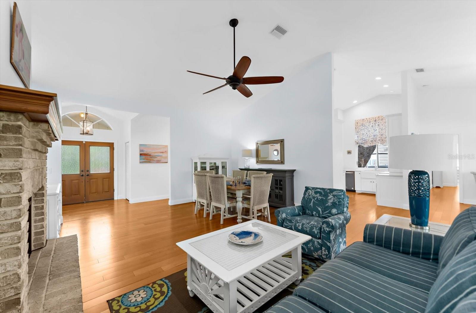 TIMBERLAKES - Residential