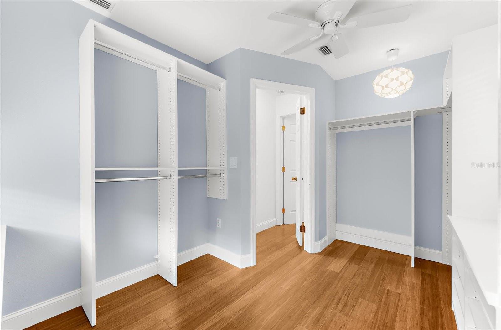 TIMBERLAKES - Residential