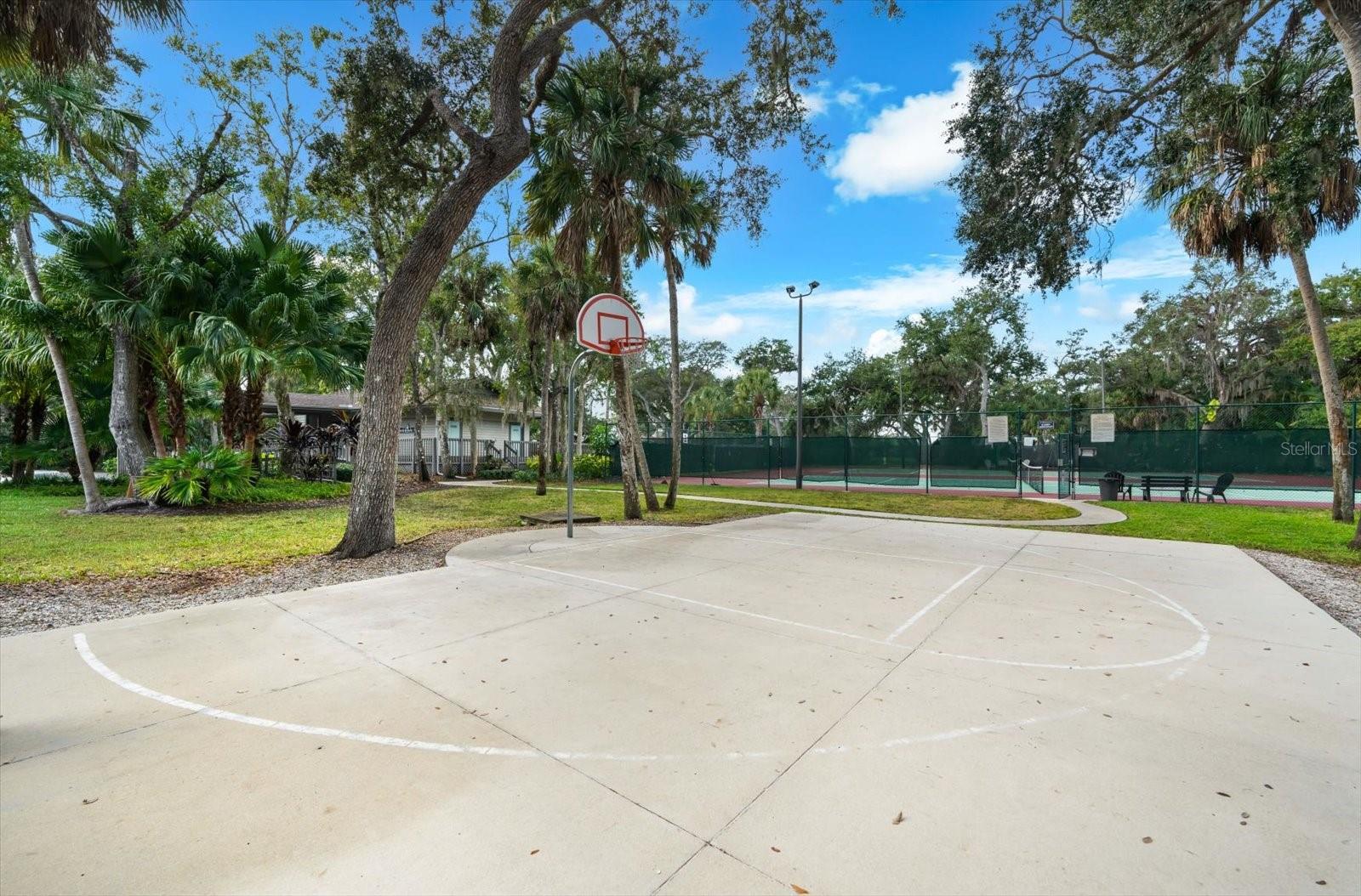 TIMBERLAKES - Residential