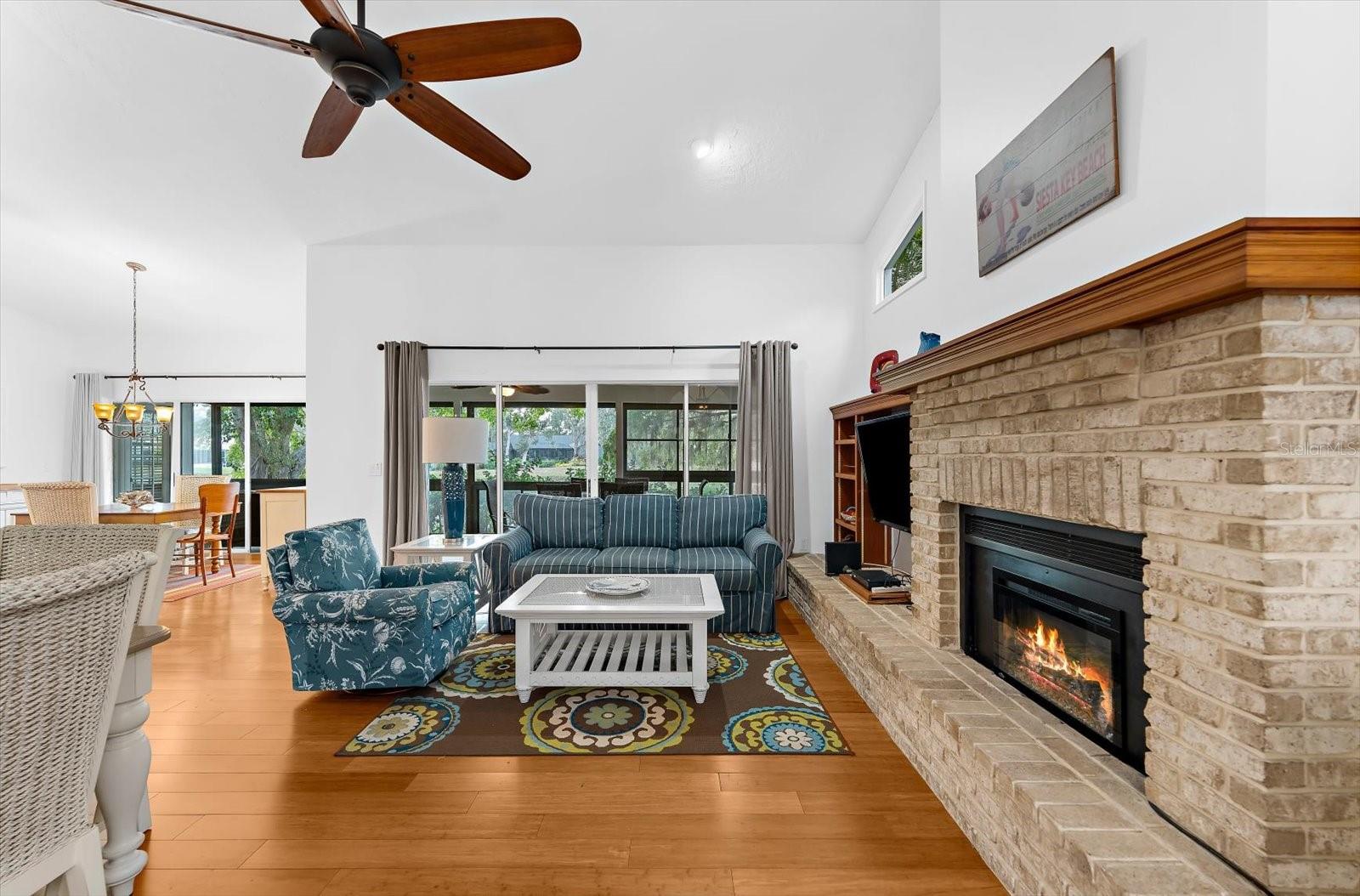 TIMBERLAKES - Residential