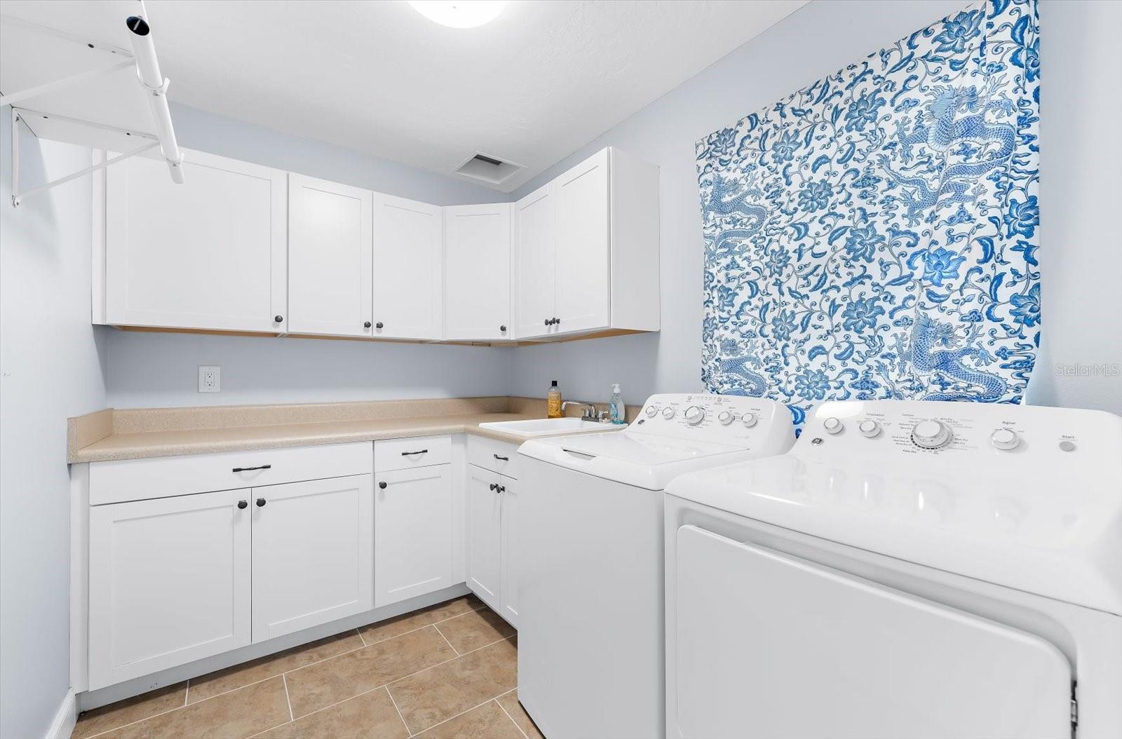 TIMBERLAKES - Residential