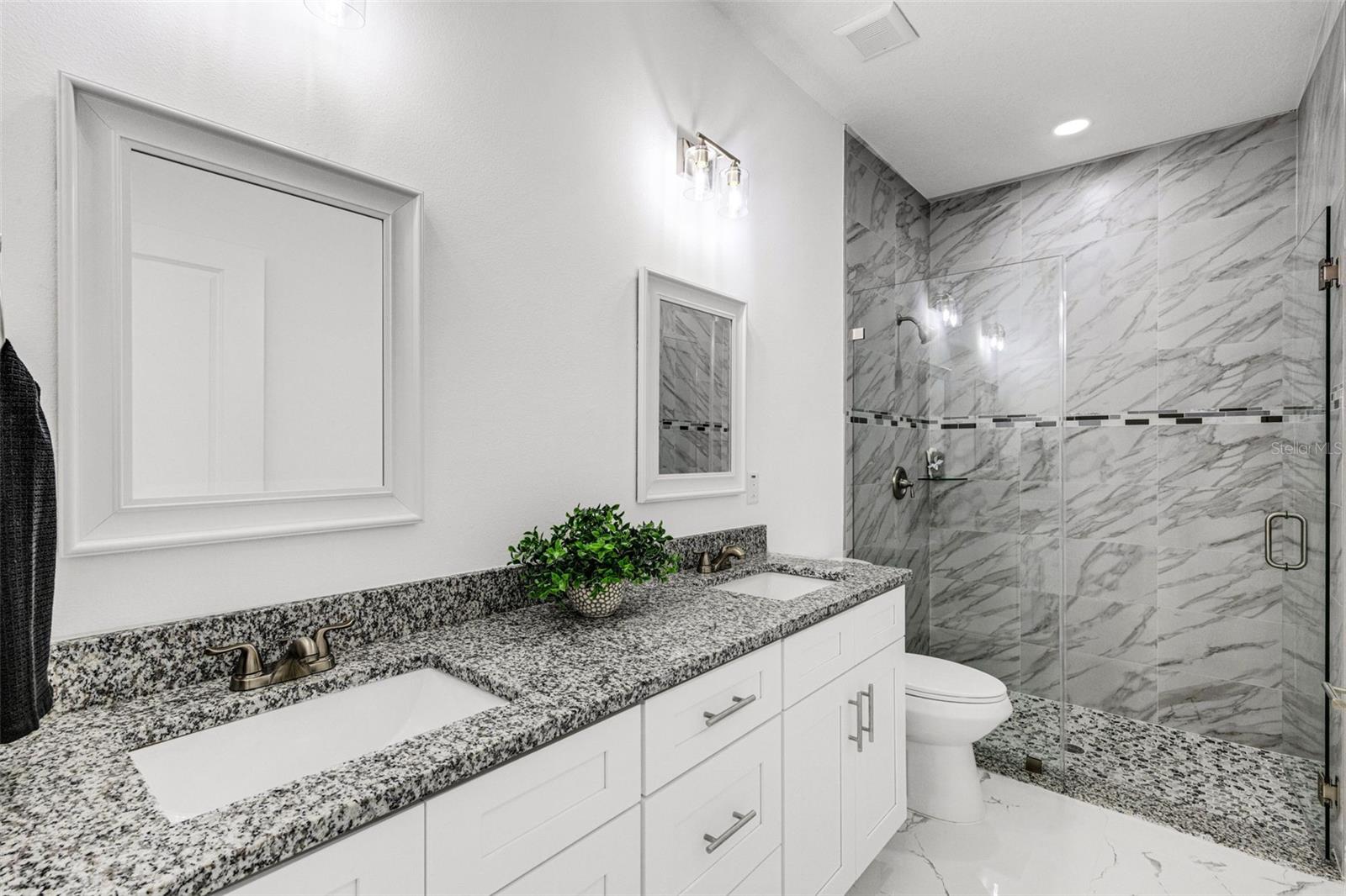 LOWRY LANE SUB - Residential