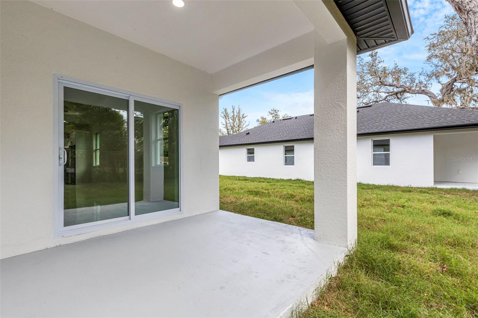 LOWRY LANE SUB - Residential