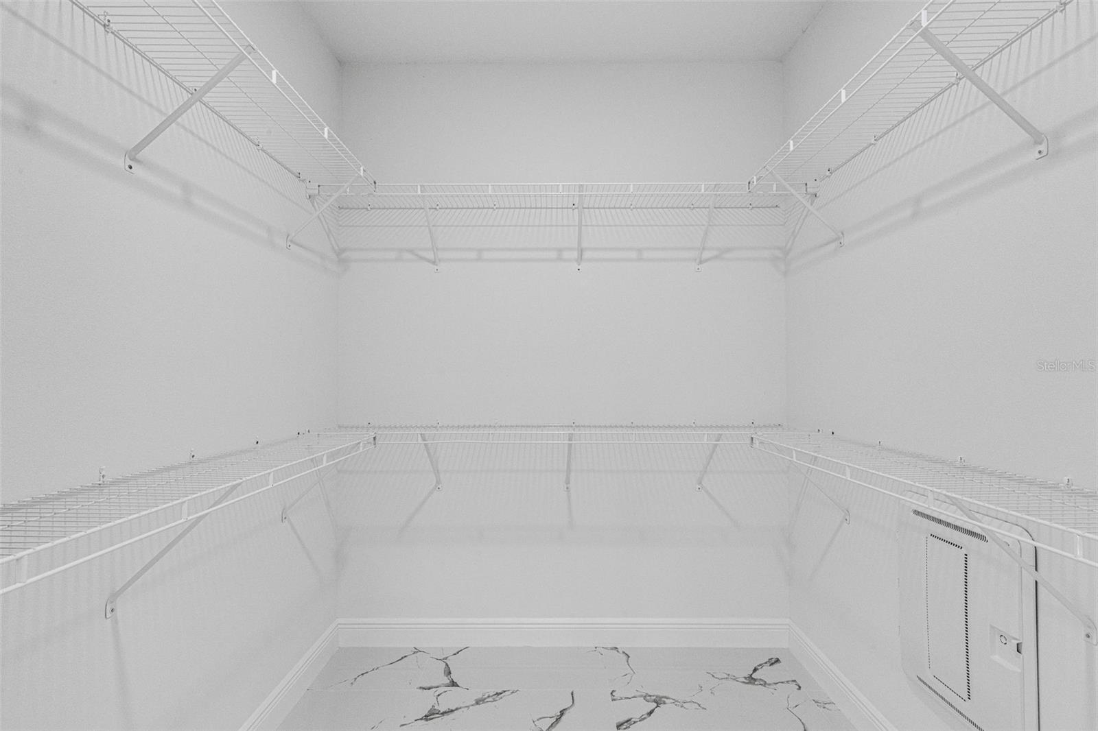 LOWRY LANE SUB - Residential