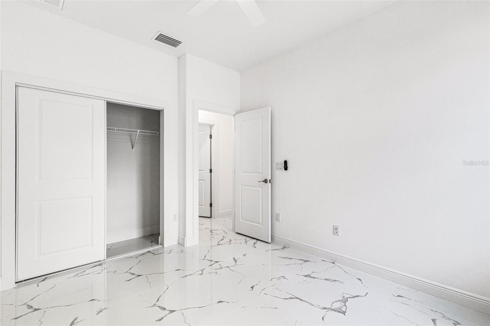 LOWRY LANE SUB - Residential