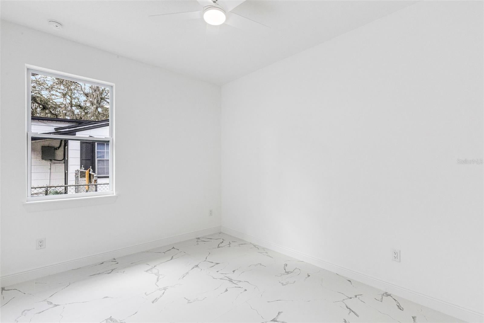 LOWRY LANE SUB - Residential