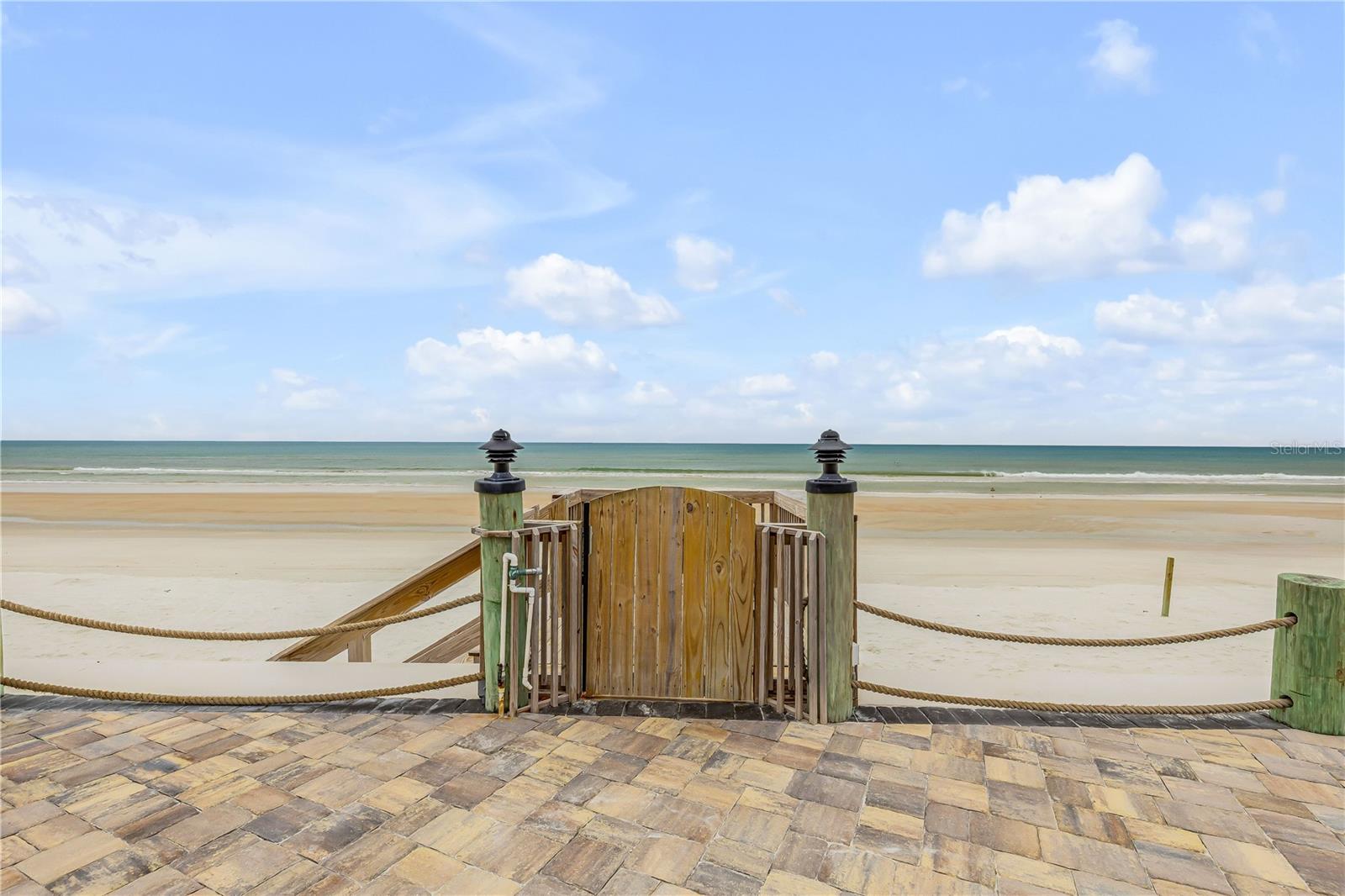 CHATEAU BY SEA - Residential