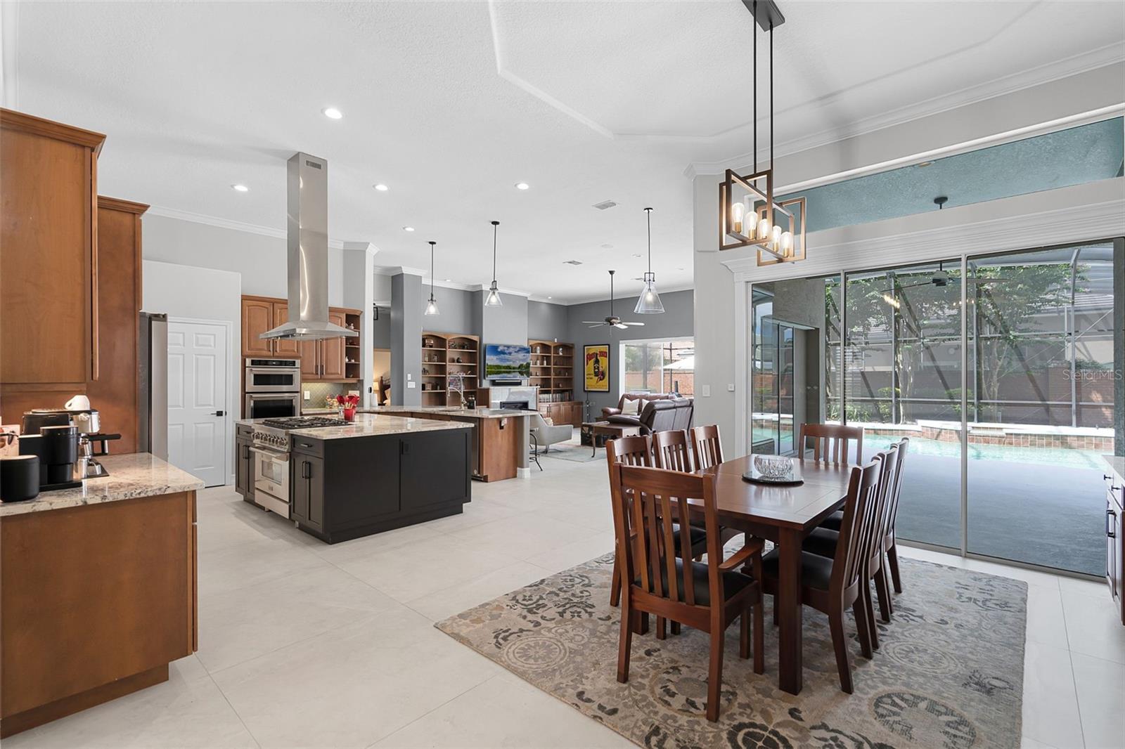 4848 KEENELAND CIRCLE