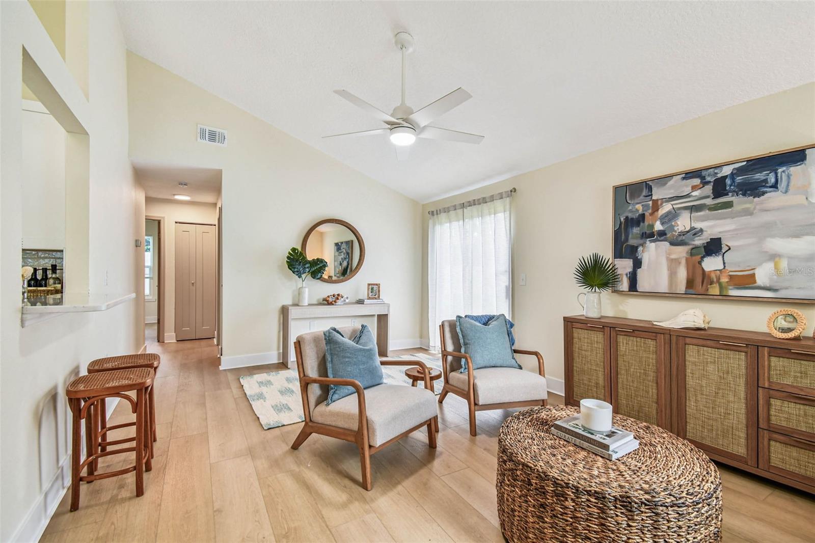 3871 BERKSHIRE COURT