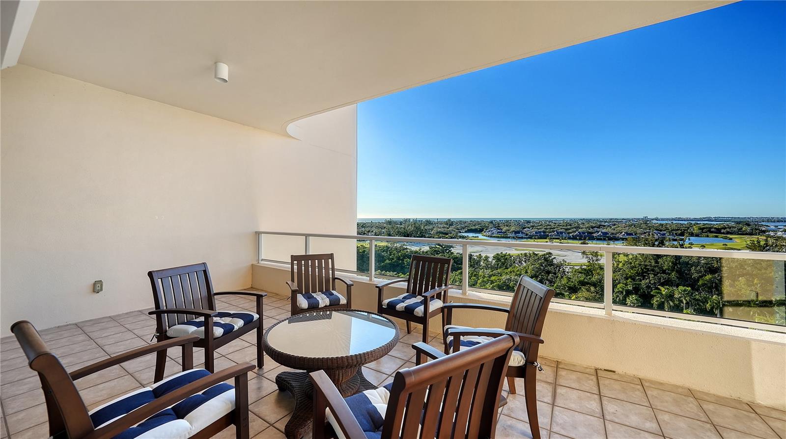 GRAND BAY 3 - Residential