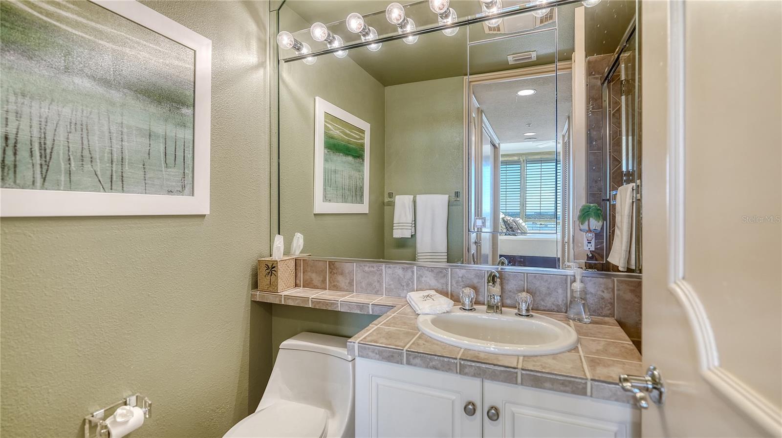 GRAND BAY 3 - Residential