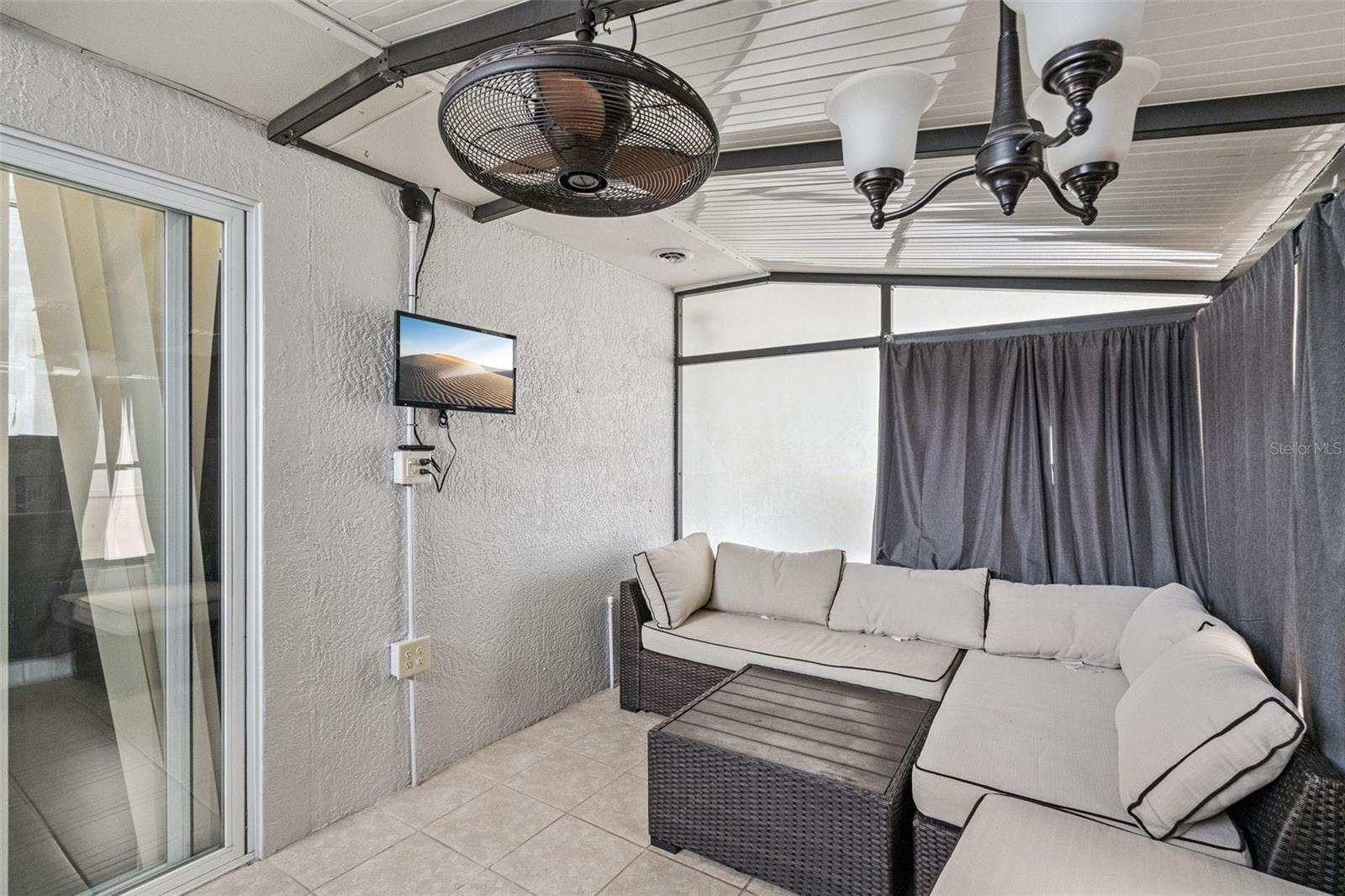 SUNRIDGE WOODS PH 03 - Residential