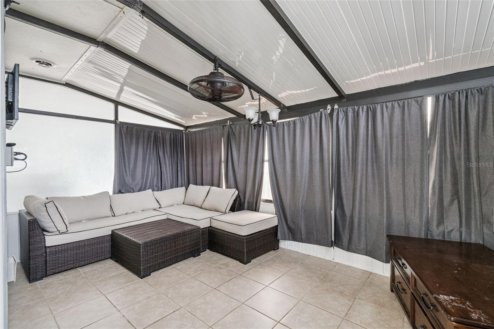 SUNRIDGE WOODS PH 03 - Residential