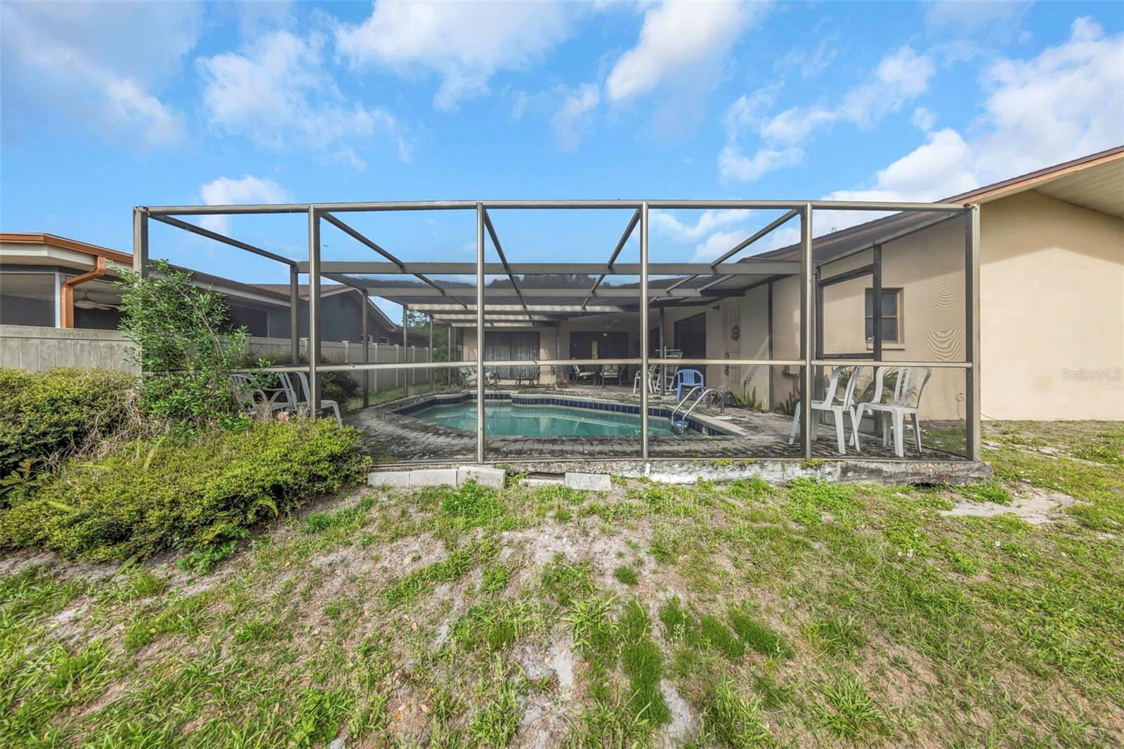 COUNTRY VILLAS - Residential