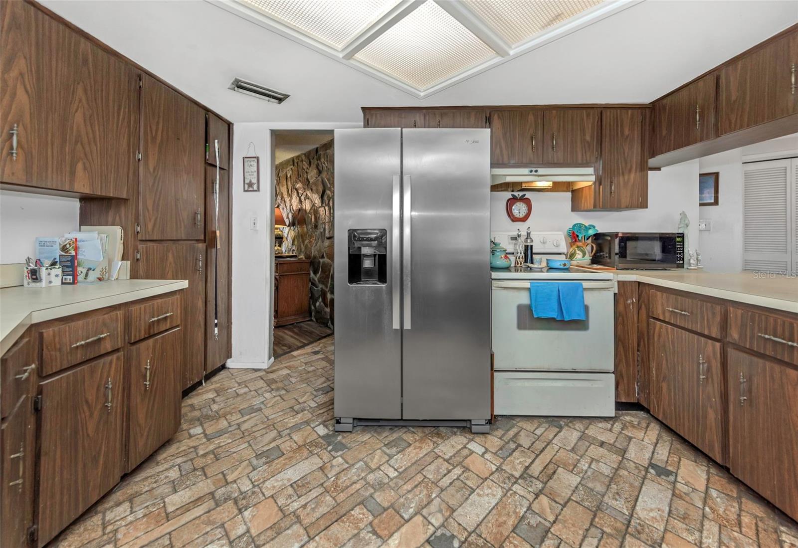 COUNTRY VILLAS - Residential