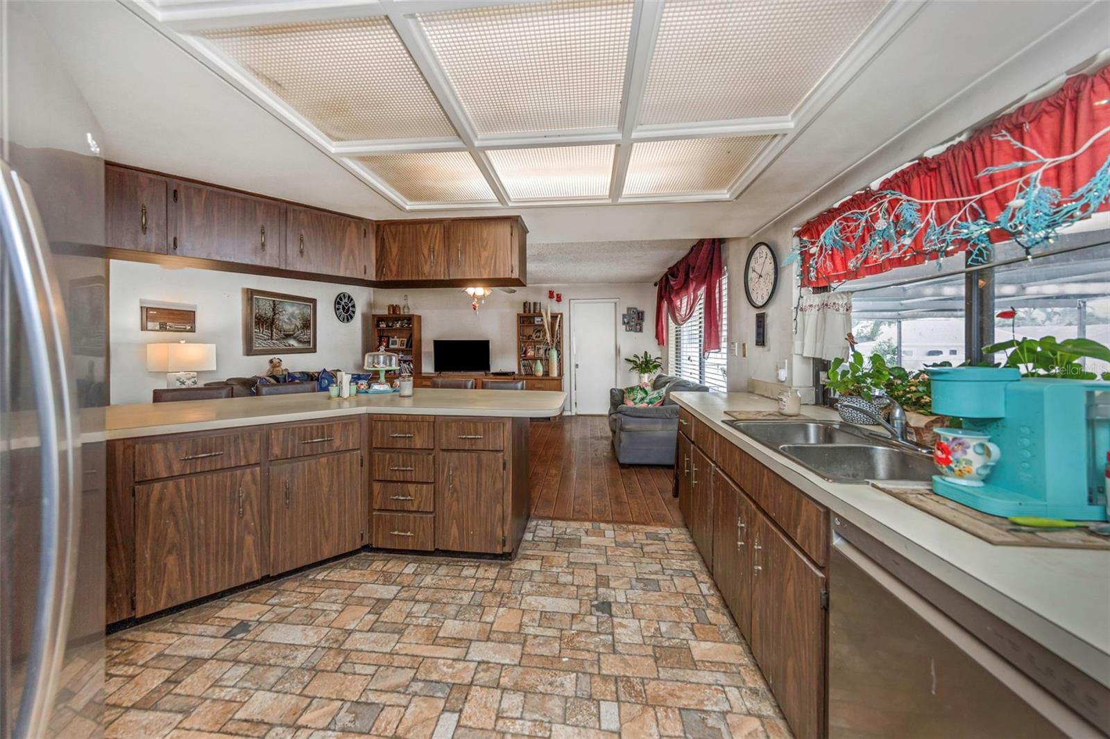 COUNTRY VILLAS - Residential