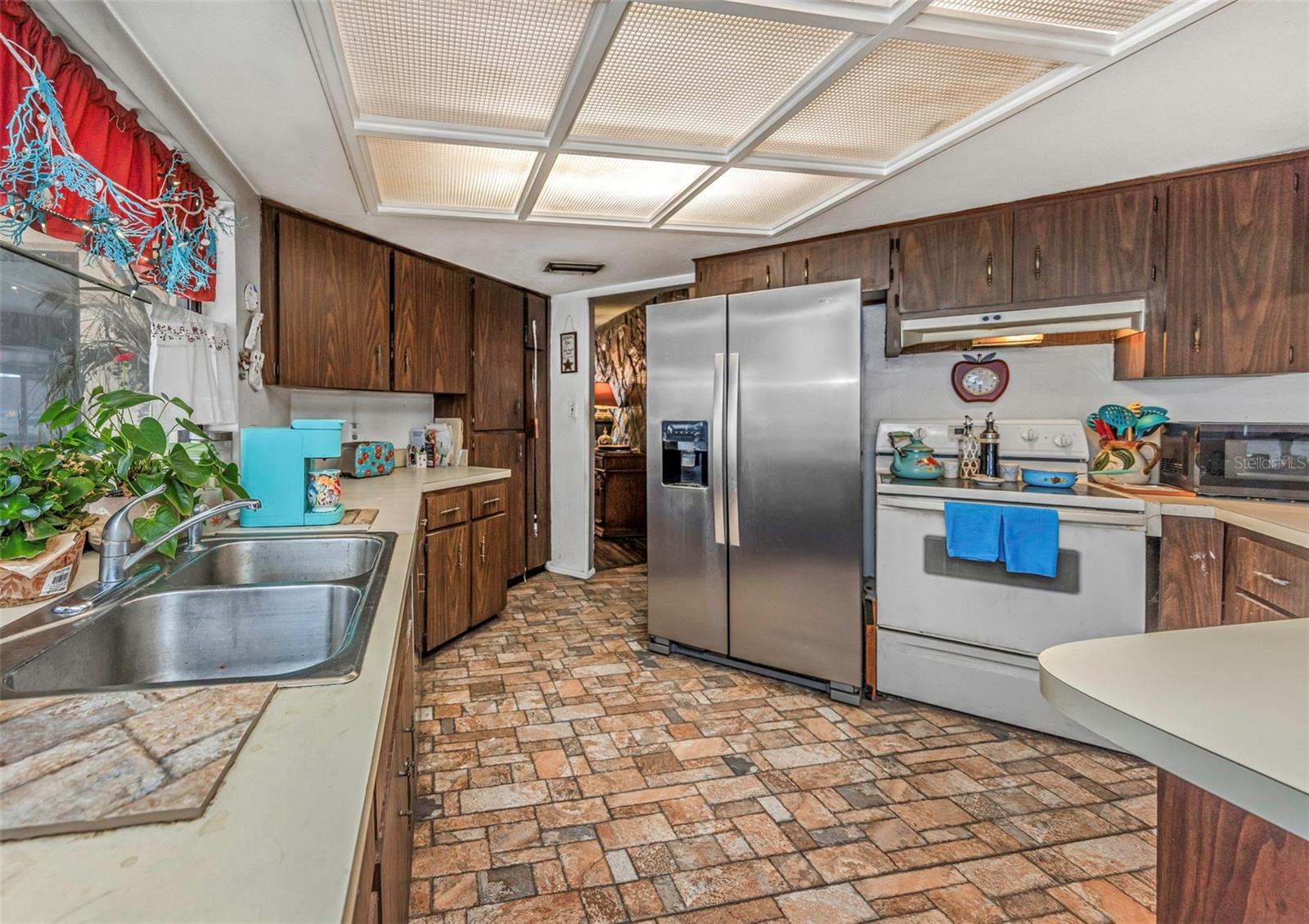 COUNTRY VILLAS - Residential