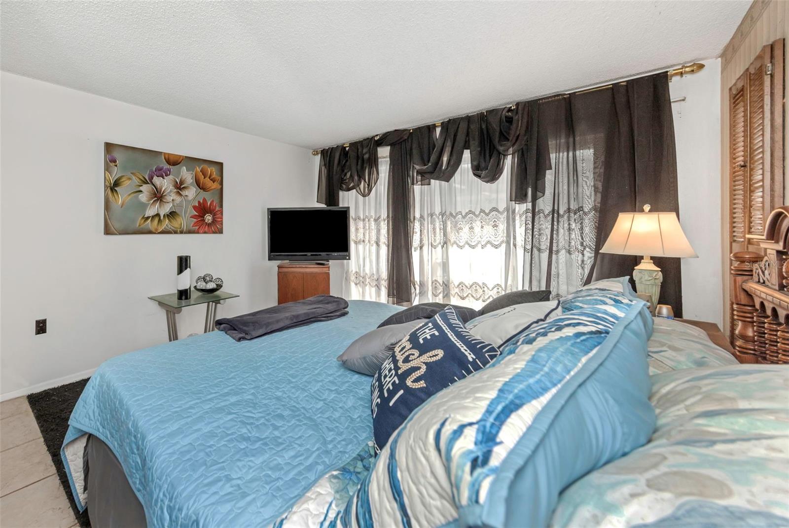 COUNTRY VILLAS - Residential