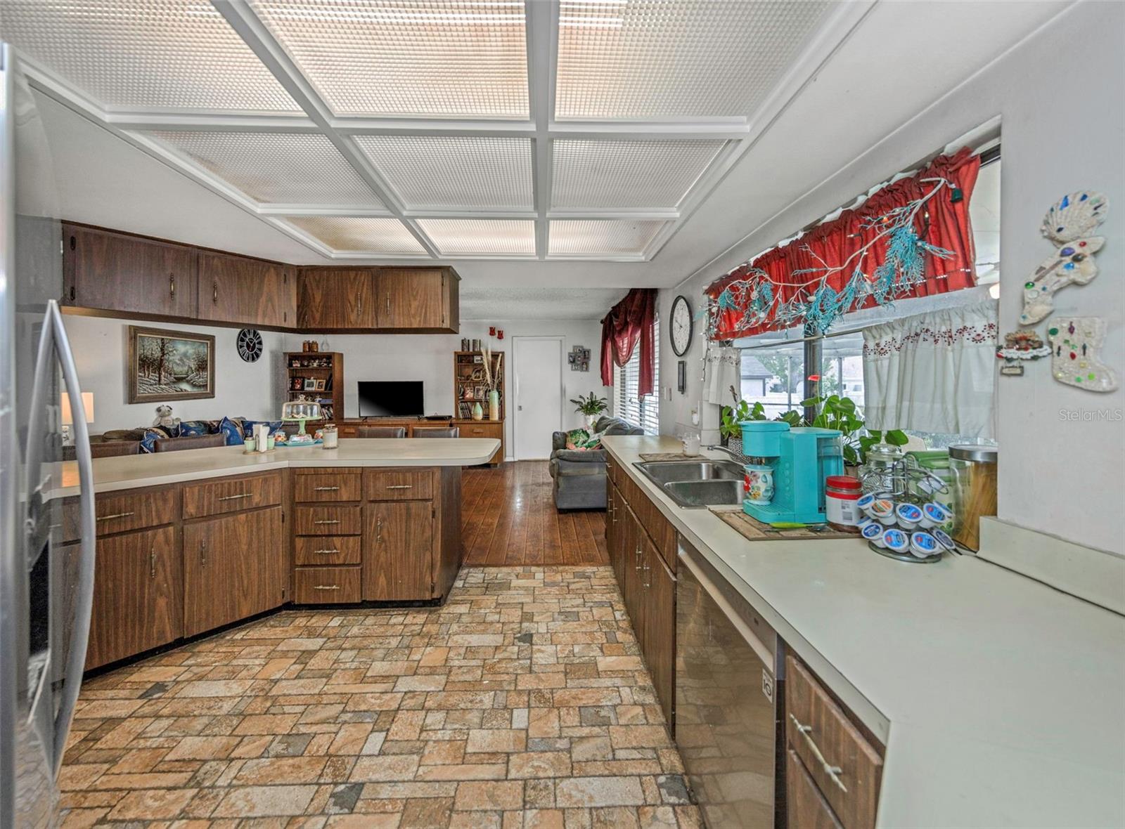 COUNTRY VILLAS - Residential