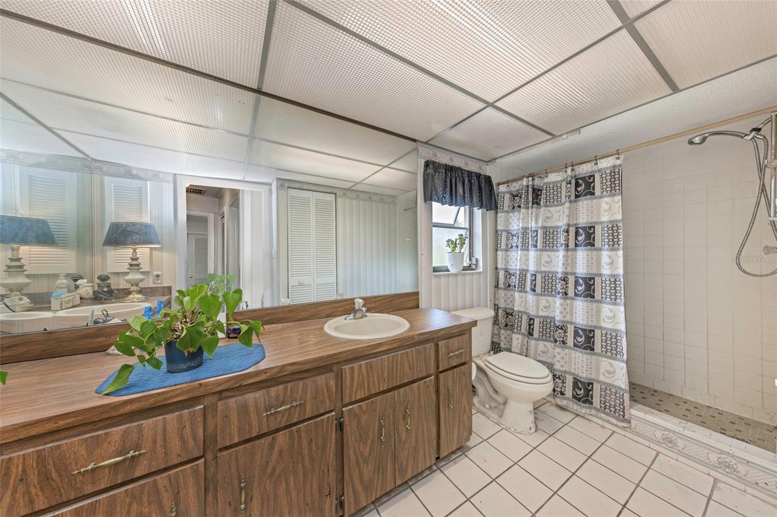 COUNTRY VILLAS - Residential