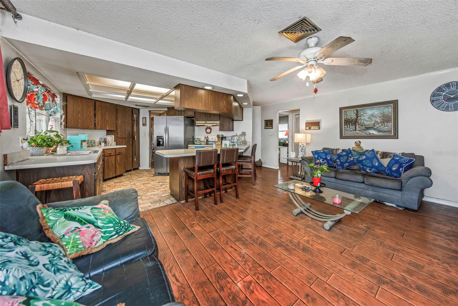 COUNTRY VILLAS - Residential