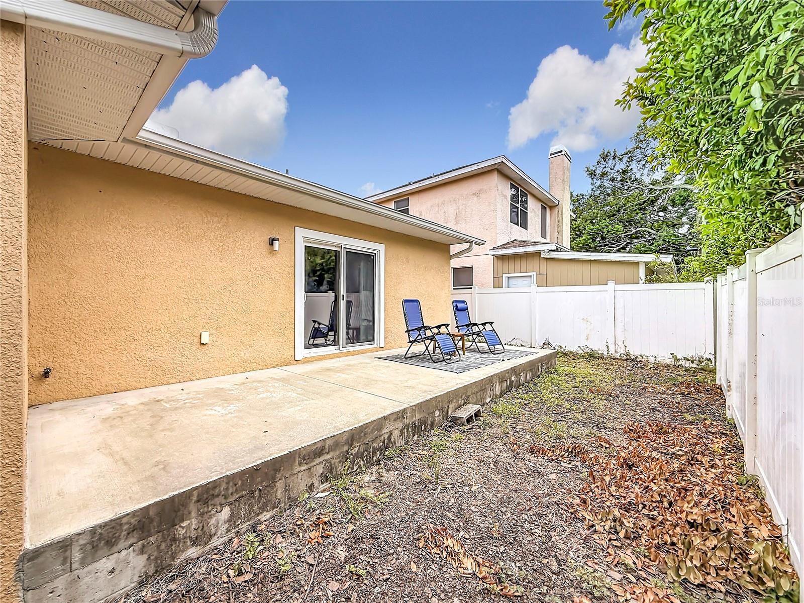 BELLEAIR COMMOMS - Residential