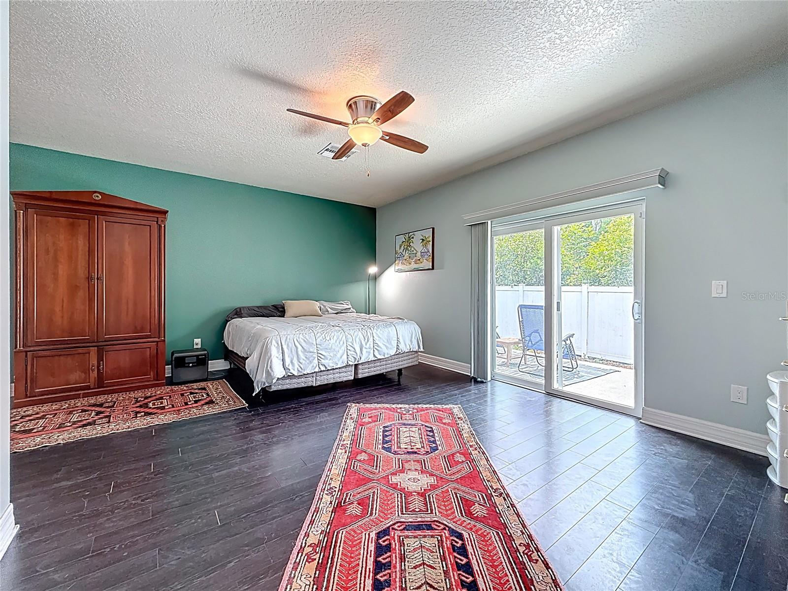 BELLEAIR COMMOMS - Residential