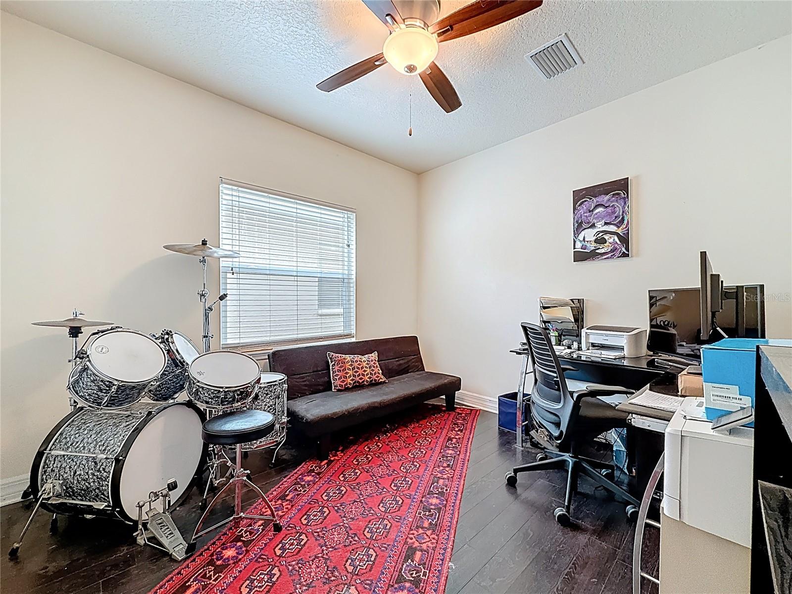 BELLEAIR COMMOMS - Residential