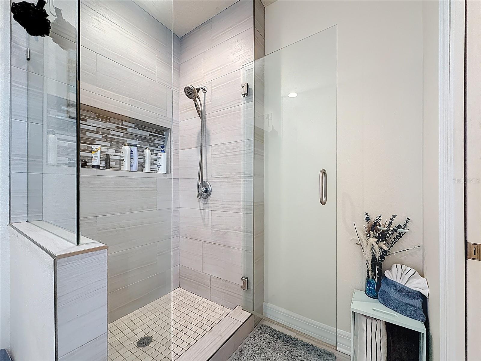 BELLEAIR COMMOMS - Residential