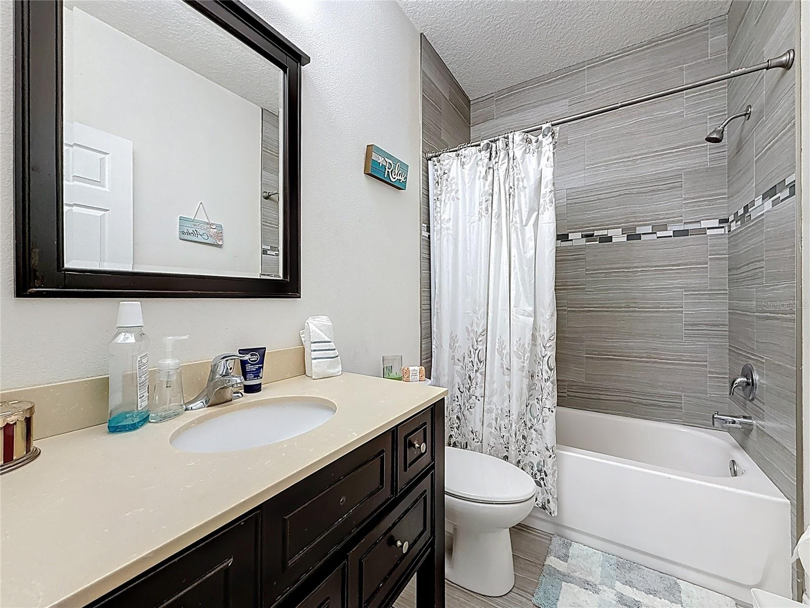 BELLEAIR COMMOMS - Residential