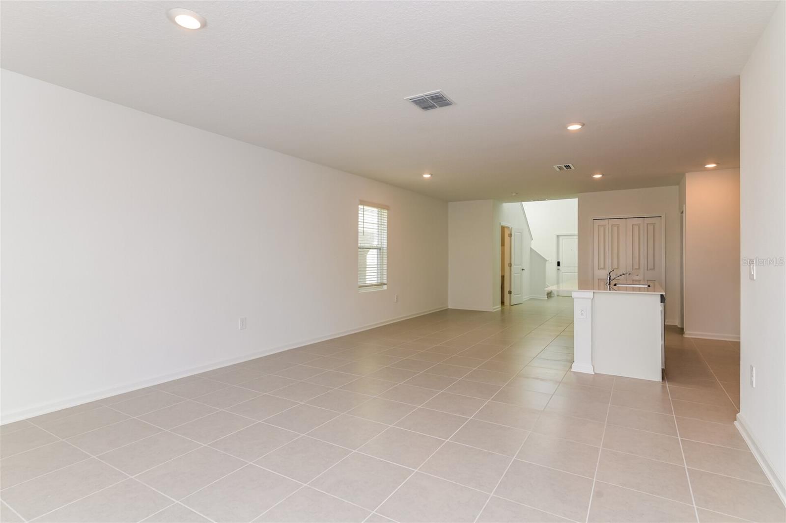 CROSSWINDS EAST PH 1 - Residential Lease