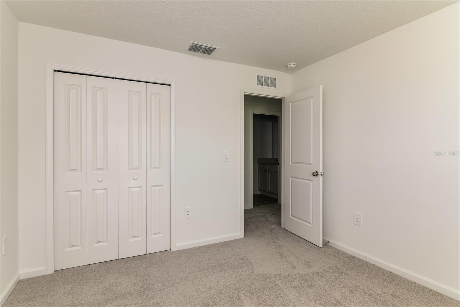 CROSSWINDS EAST PH 1 - Residential Lease