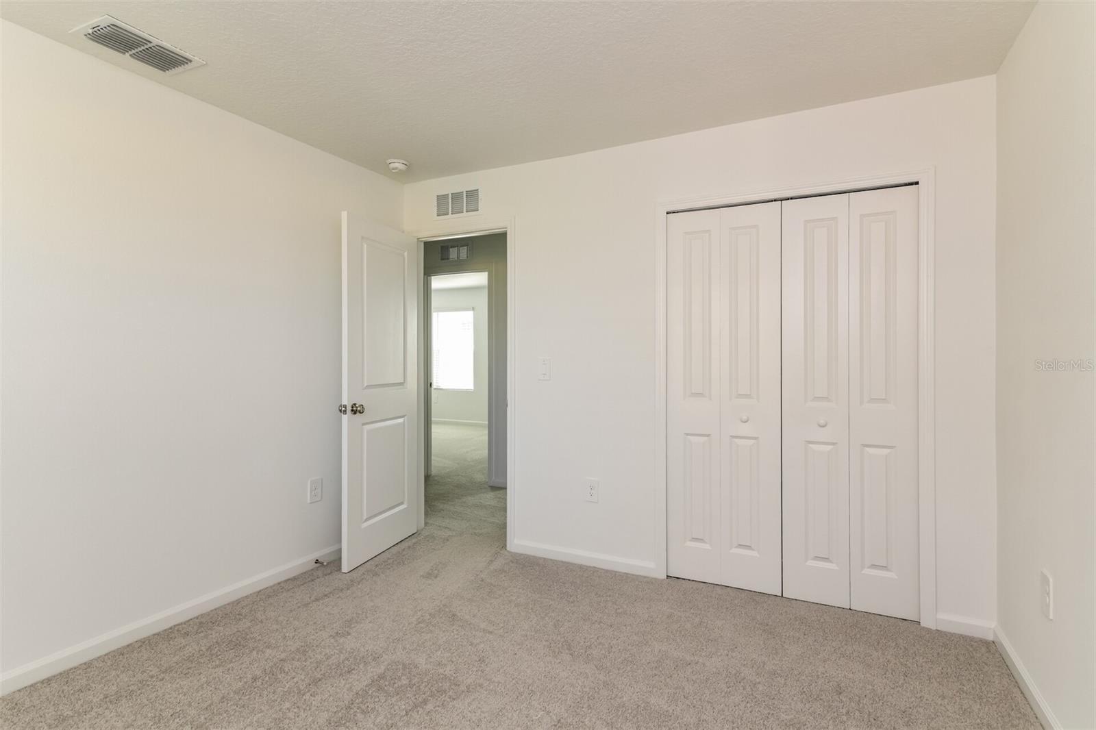 CROSSWINDS EAST PH 1 - Residential Lease