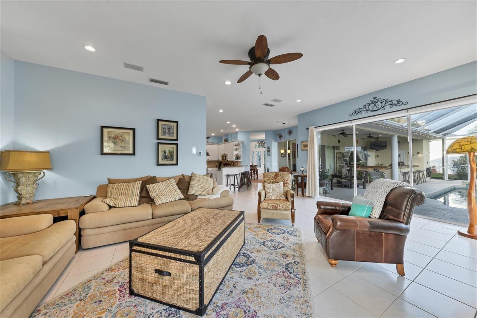 RIVER CLUB SOUTH SUBPHASE I - Residential Lease