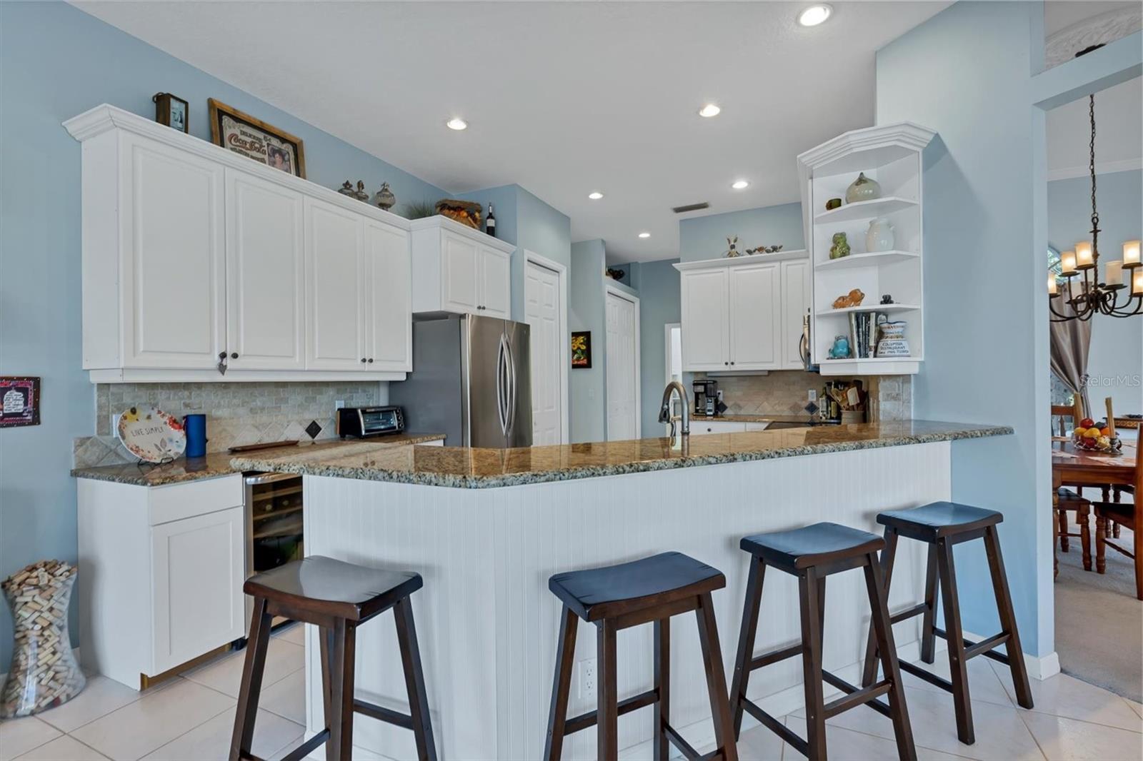 RIVER CLUB SOUTH SUBPHASE I - Residential Lease