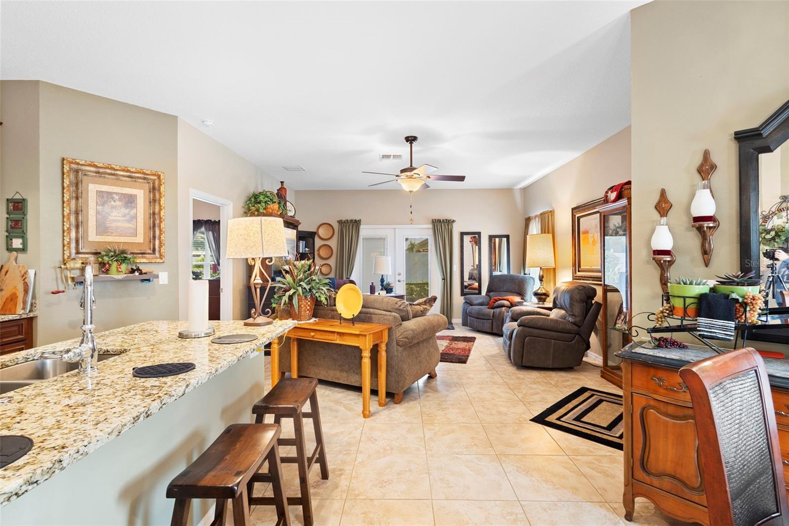 CARRIAGE HOMES - Residential