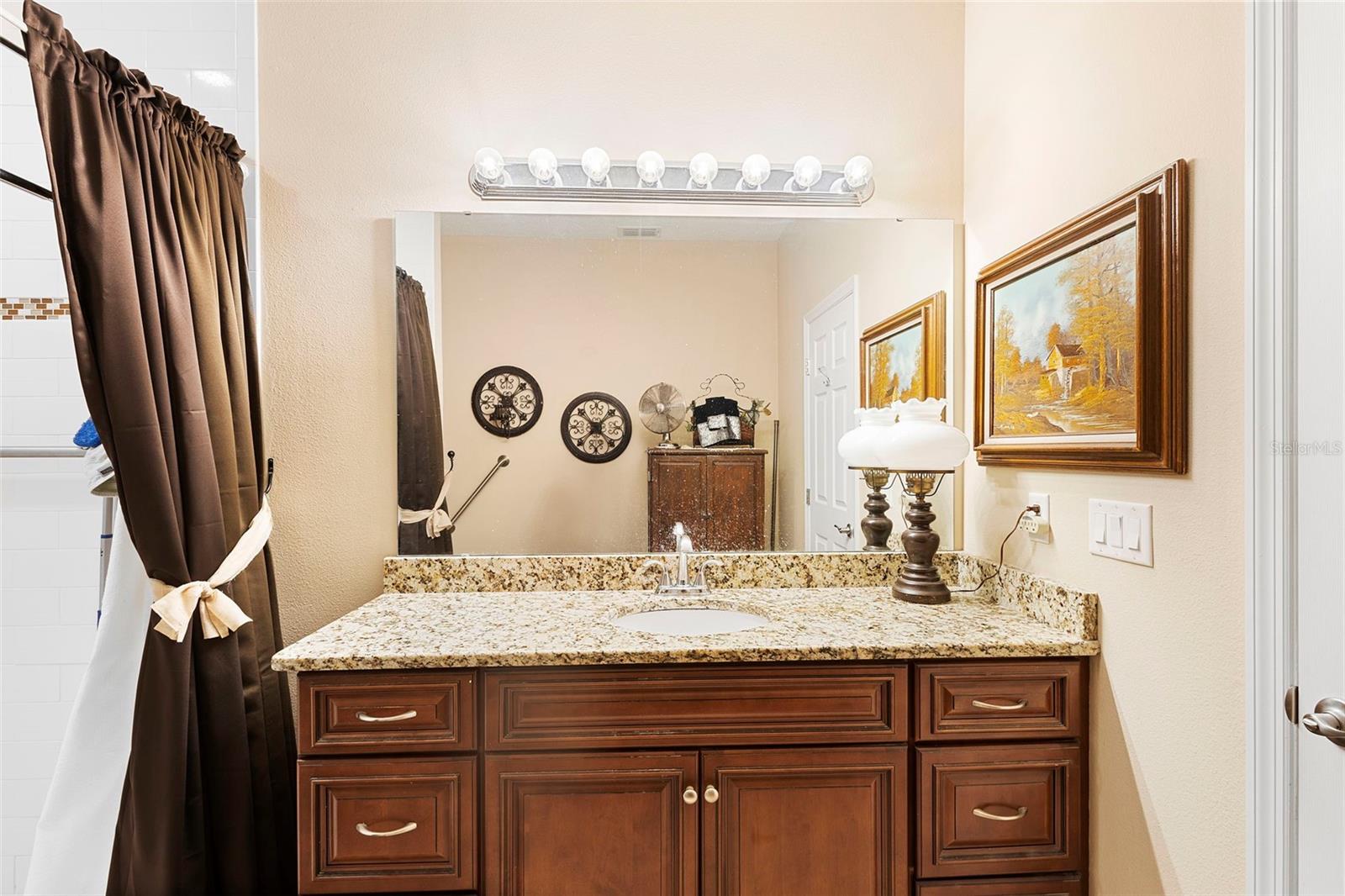 CARRIAGE HOMES - Residential