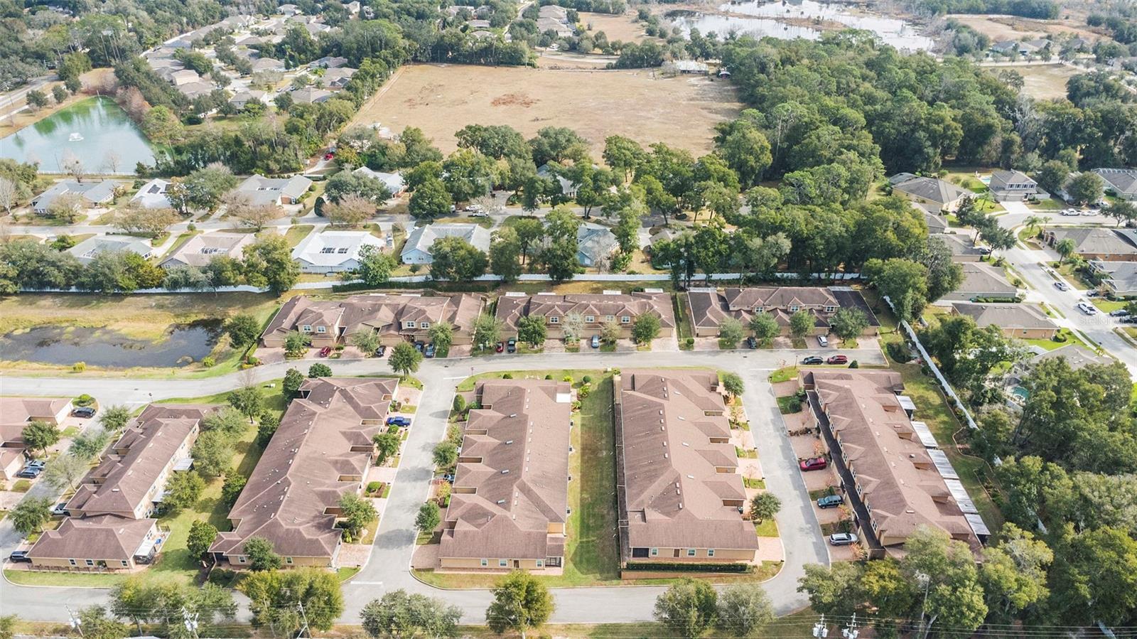 CARRIAGE HOMES - Residential