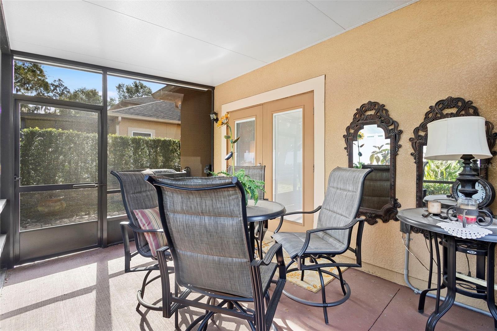 CARRIAGE HOMES - Residential