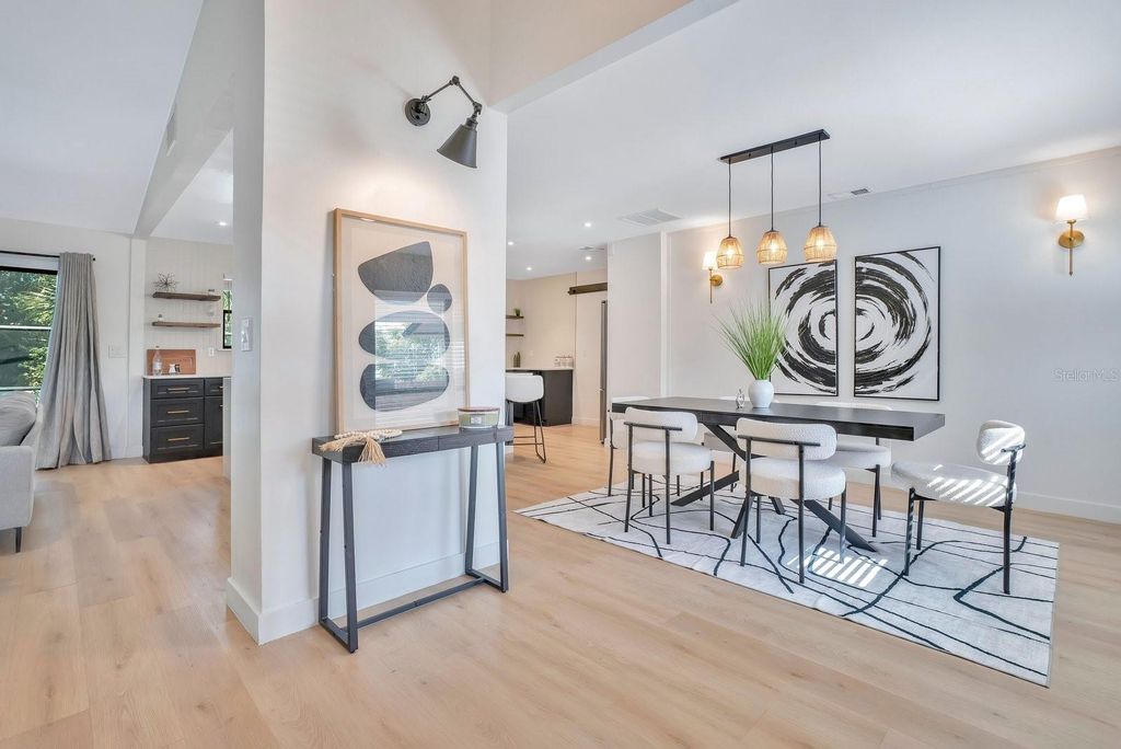 Photo of 415 E 6th Avenue, Windermere, FL 34786 (MLS # O6376614)