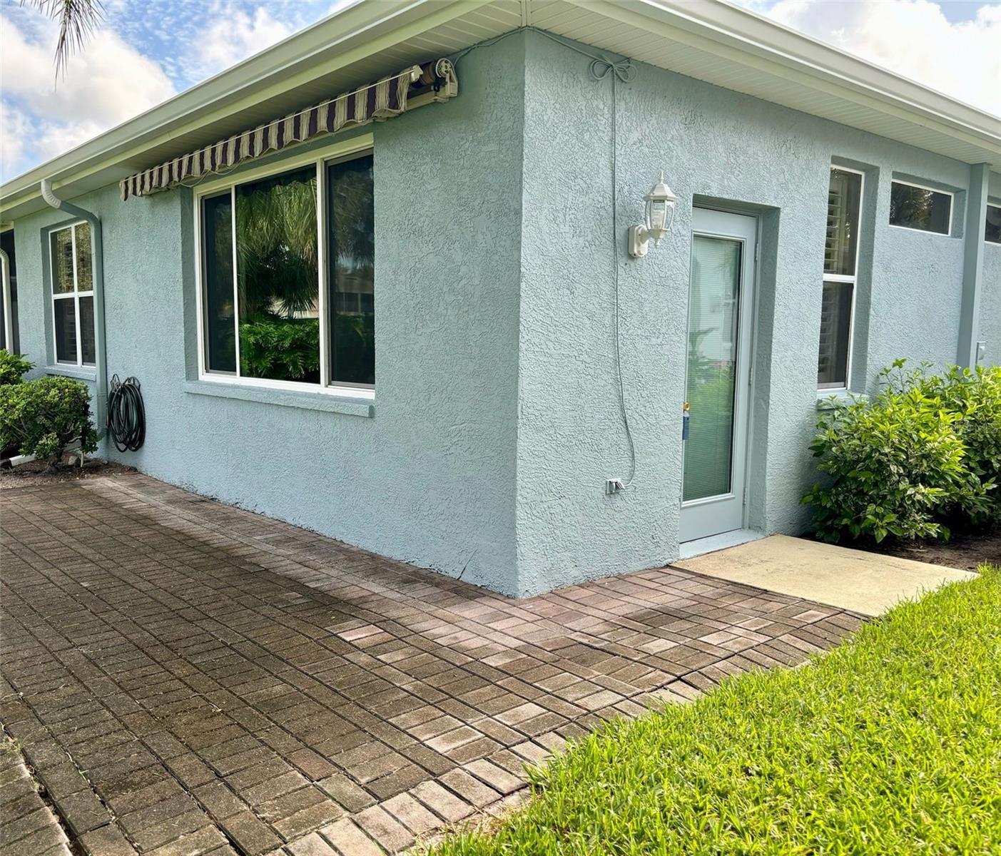 1213 HUNTINGTON GREENS DRIVE