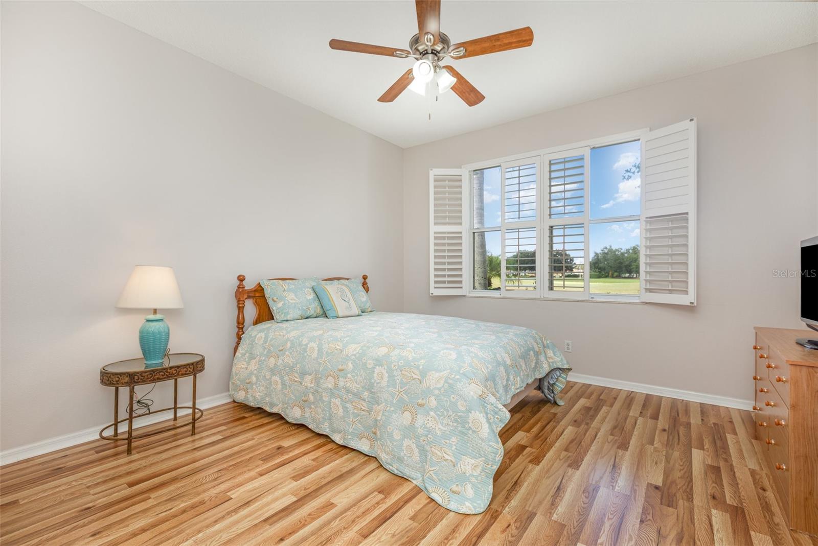 ACADIA CONDOMINIUM - Residential