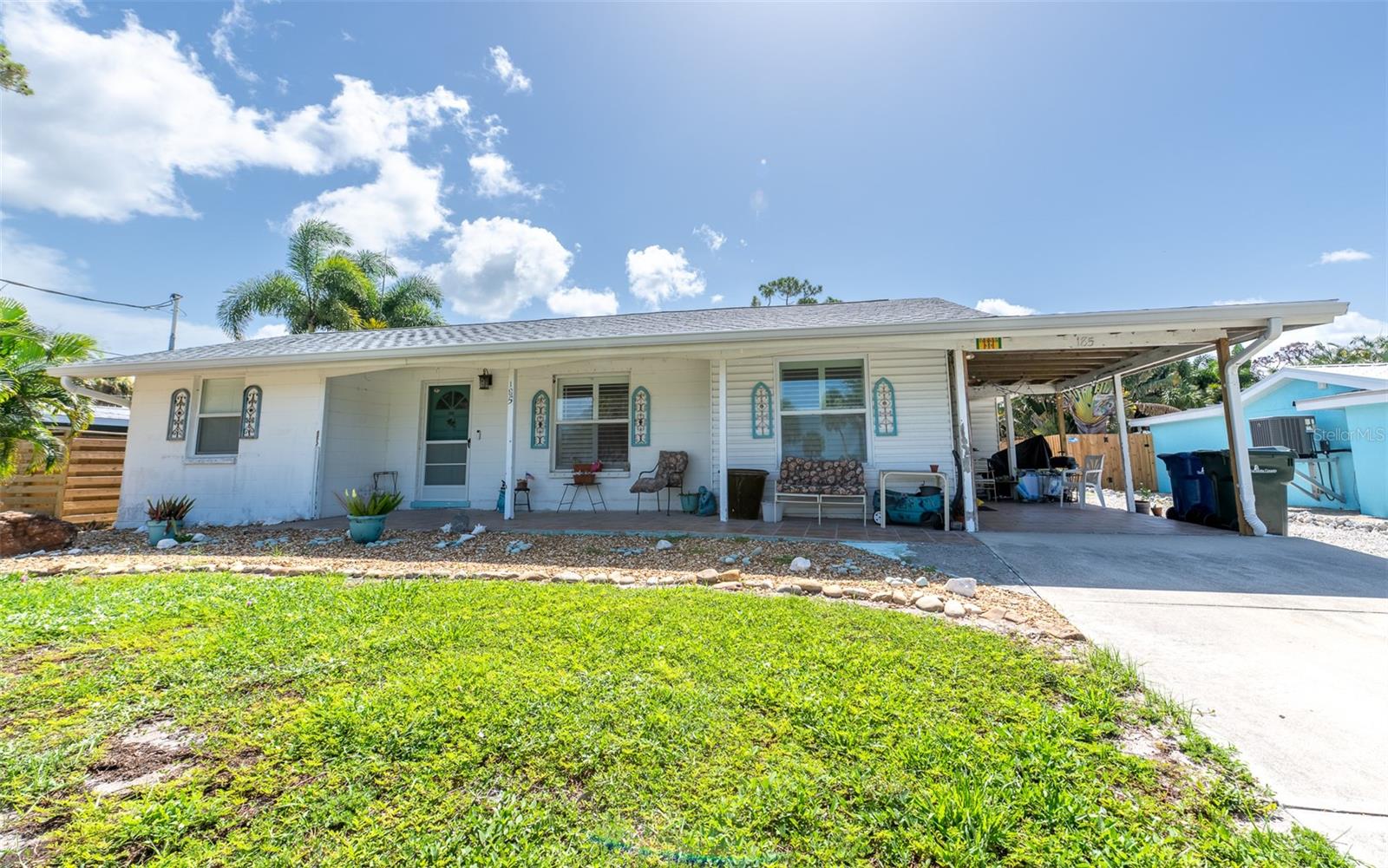 Photo 1 of 21 — 185 WINSON AVENUE, ENGLEWOOD, FL 34223