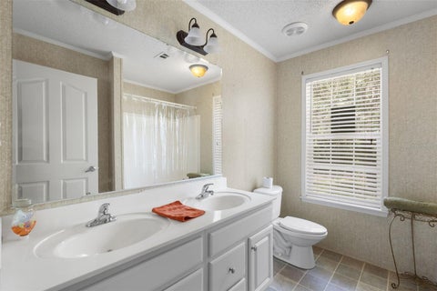 Tiny photo for 21390 NW 59th Avenue, Micanopy, FL 32667 (MLS # GC540780)