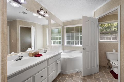 Tiny photo for 21390 NW 59th Avenue, Micanopy, FL 32667 (MLS # GC540780)