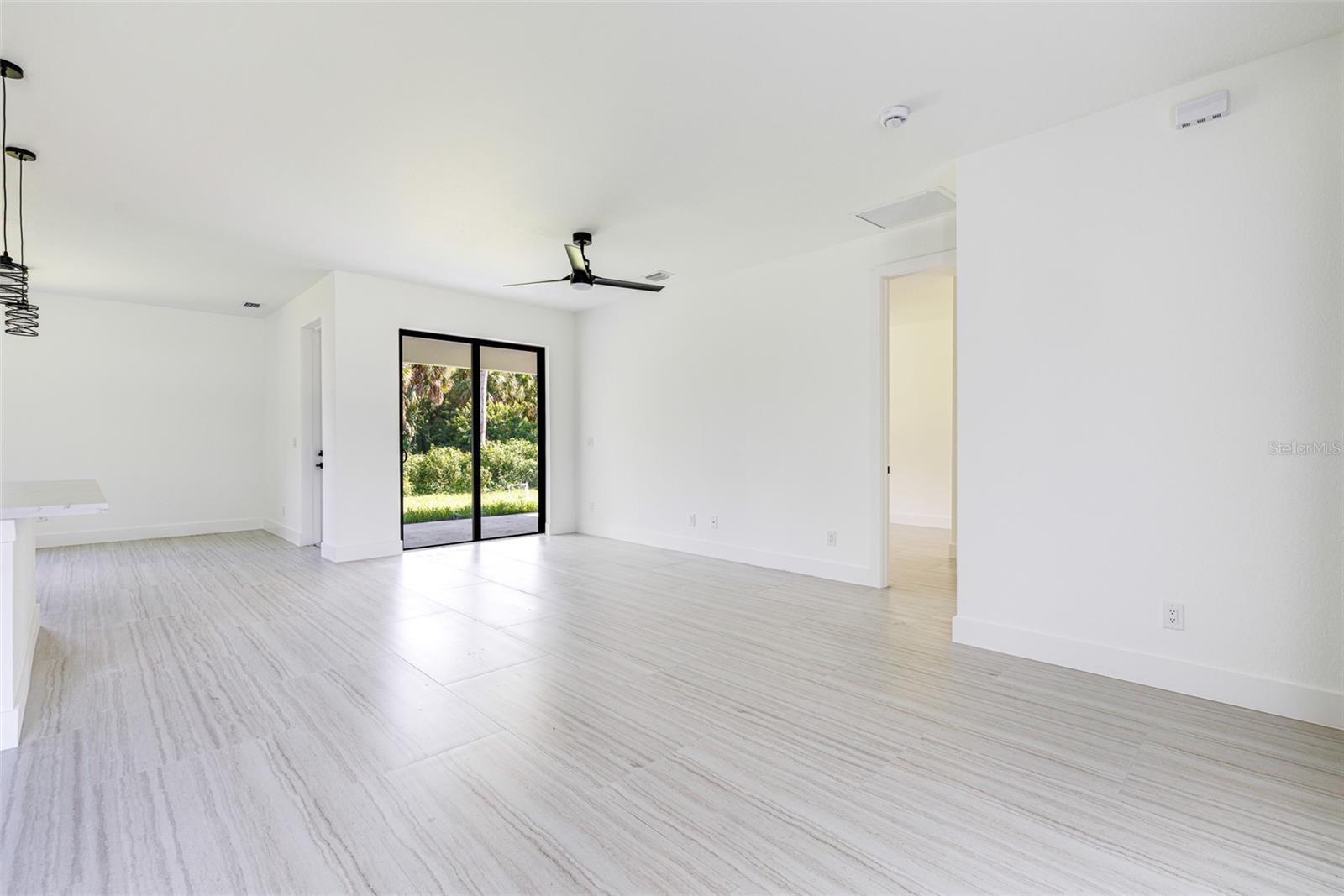 PORT CHARLOTTE SEC 022 - Residential Lease