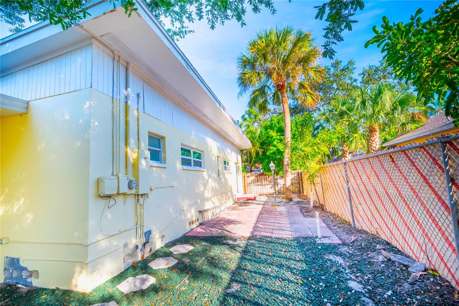 KINYON & WOODS ADD - Residential